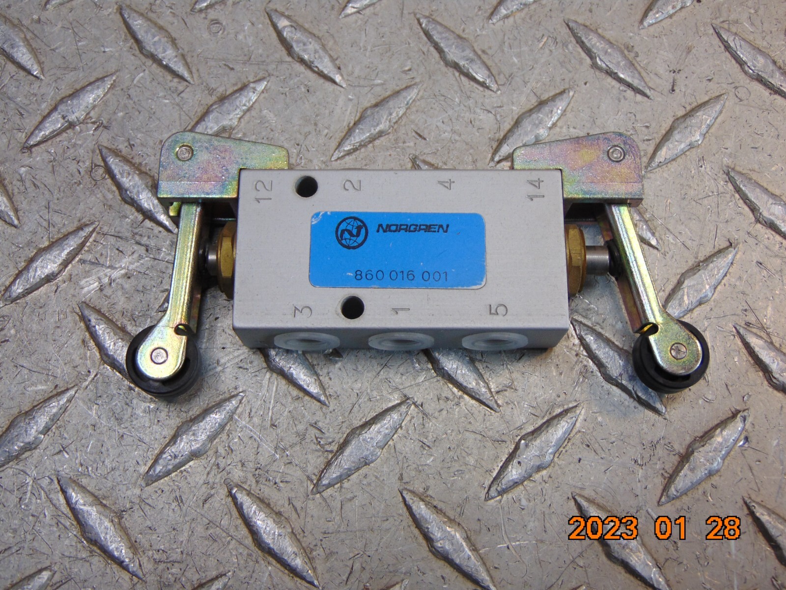 NORGREN 860 016 001 LIMIT SWITCH VALVE