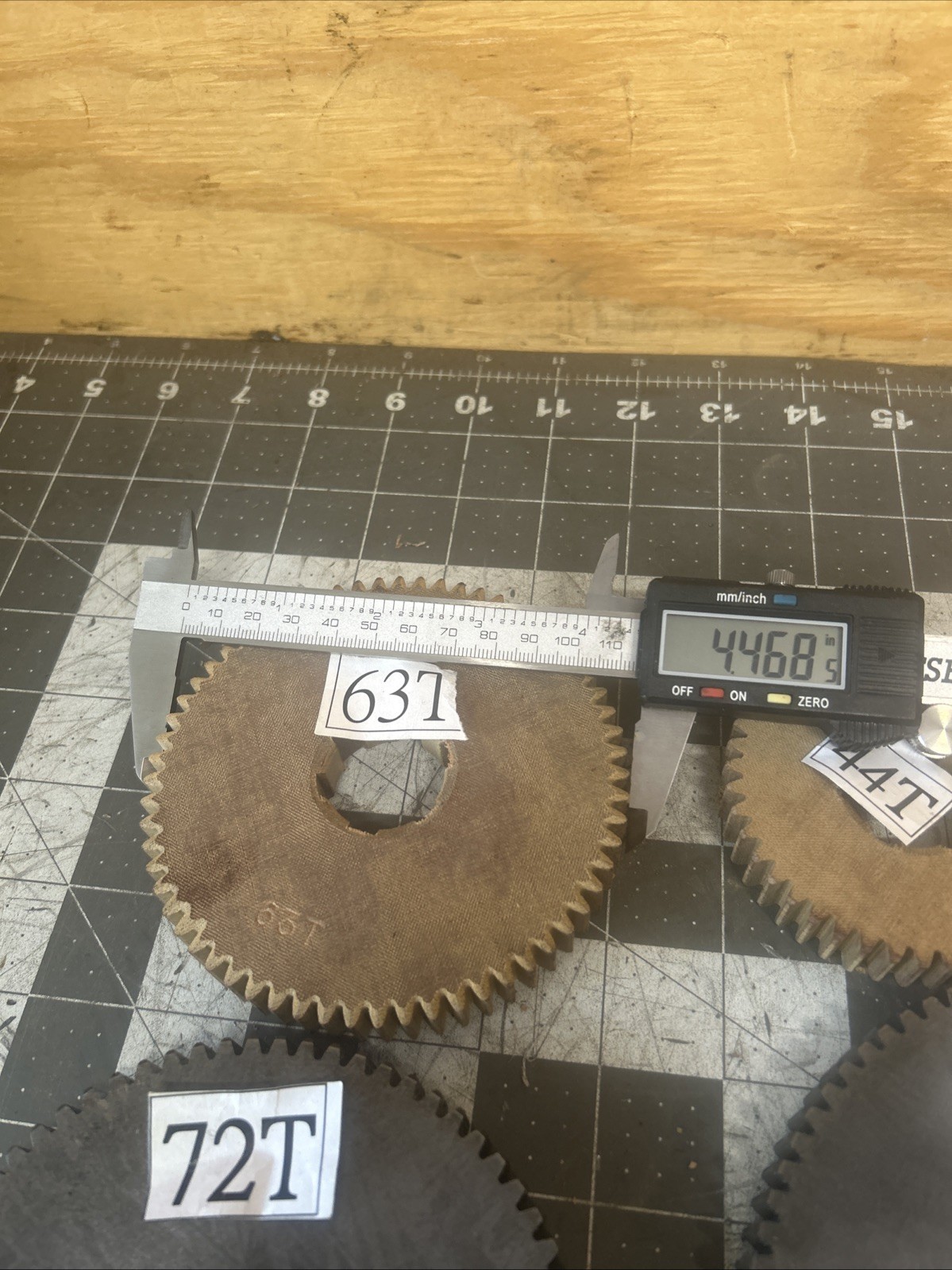 Lot 4 Spur Gears 44T 63T 72T 84T Steel + Synthetic Keyed Bore Change Gears