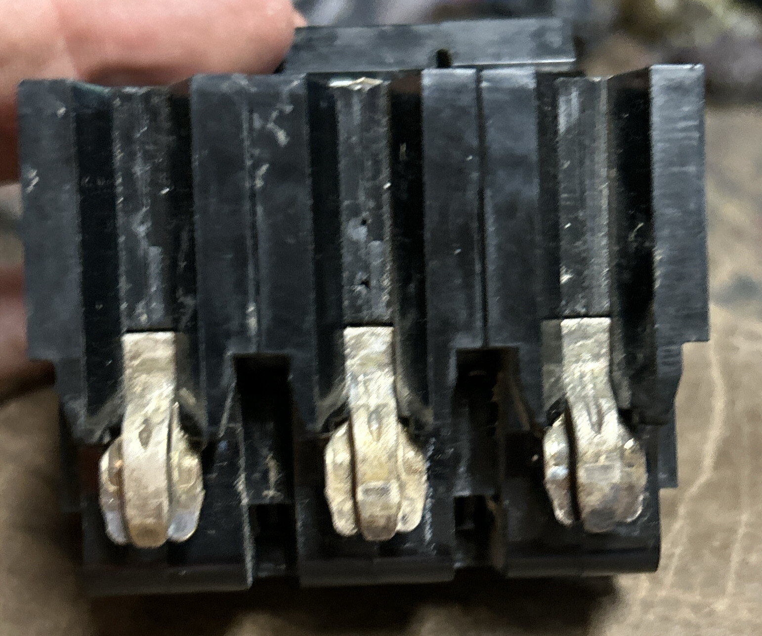 American FPE – Stab-Lok Type-NA 3-Poles 40-Amps 240-Volts-AC – 3P40 Used