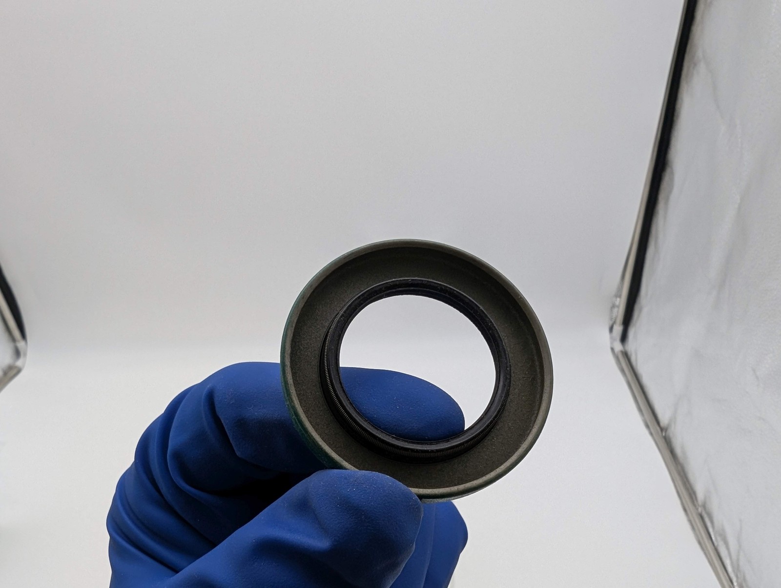 CR SKF 12458 Radial Shaft Seal 1.25″ Bore 2″ OD 0.25″ Width CRWA1 Profile NBR