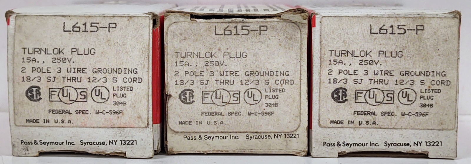 Pass & Seymour L615P 2 Pole 3 Wire 15 A 250 V Male Locking Plug