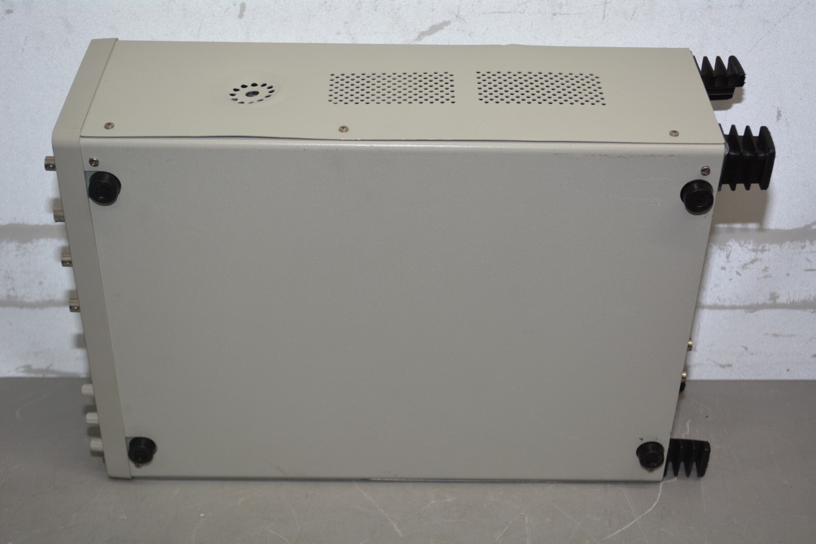 ^ Instek GOS-6200 Analog Oscilloscope #X2027