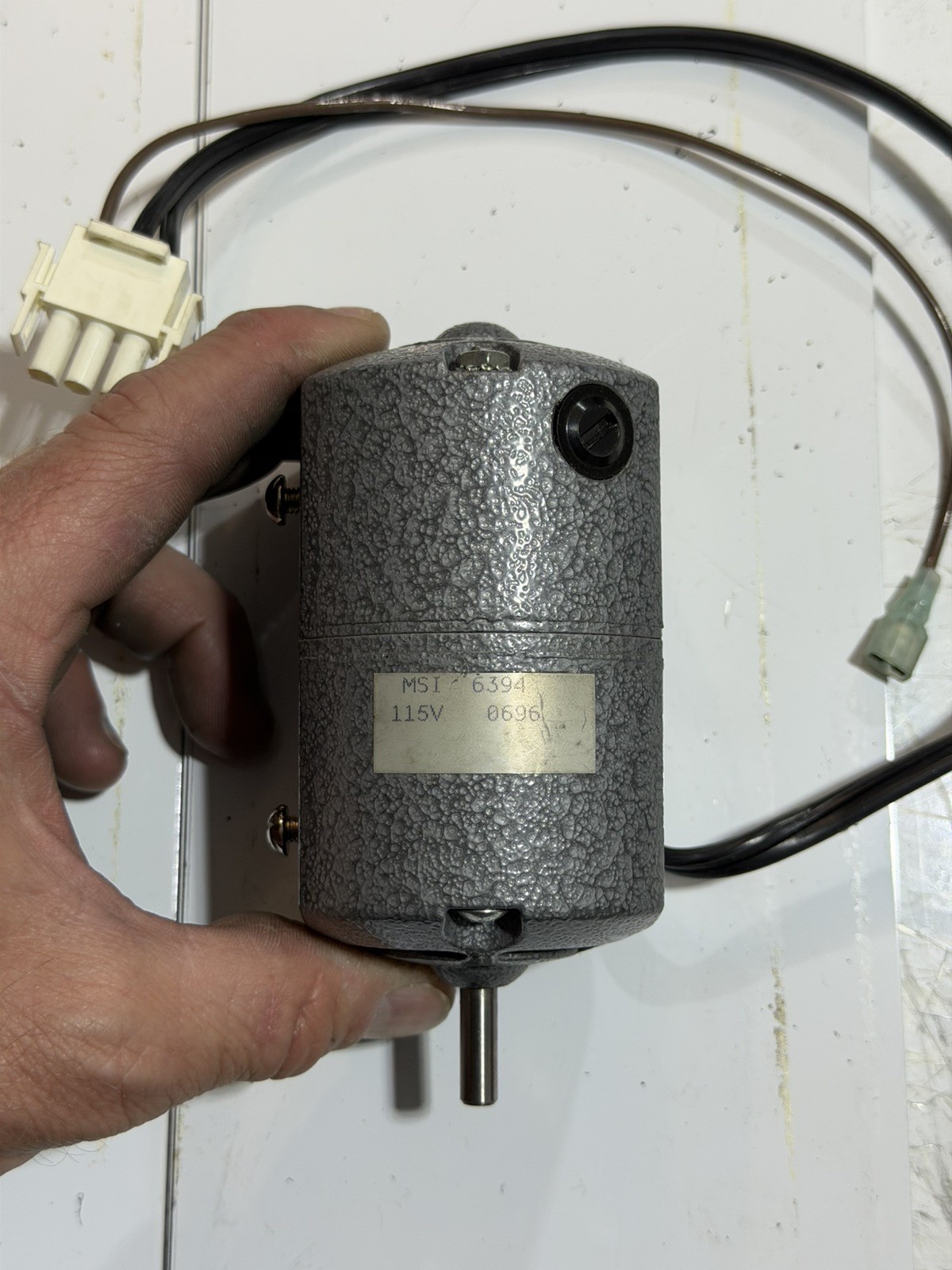 MSI (EXACTLY LIKE Dayton) 1/15 HP Universal AC/DC Motor Model 6394 WORKS GREAT