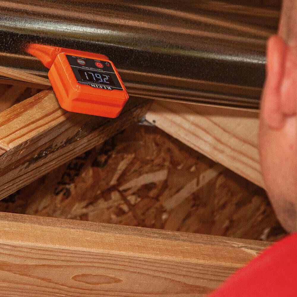 Klein Tools Digital Angle Finder Gauge and Digital Leveler Water/Dust Resistant