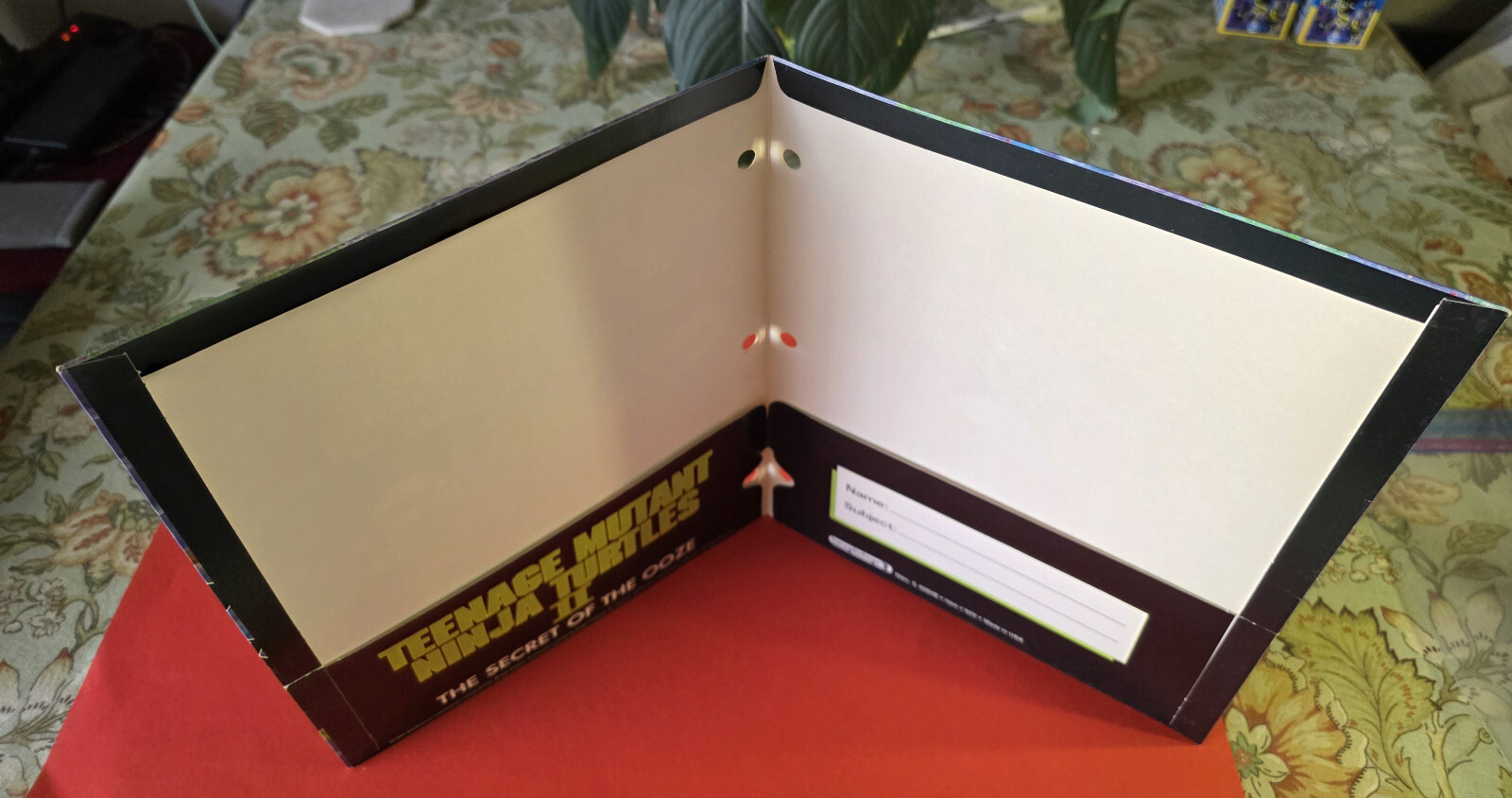 Vintage Teenage Mutant Ninja Turtles II Secret of Ooze Folder Portfolio 1991