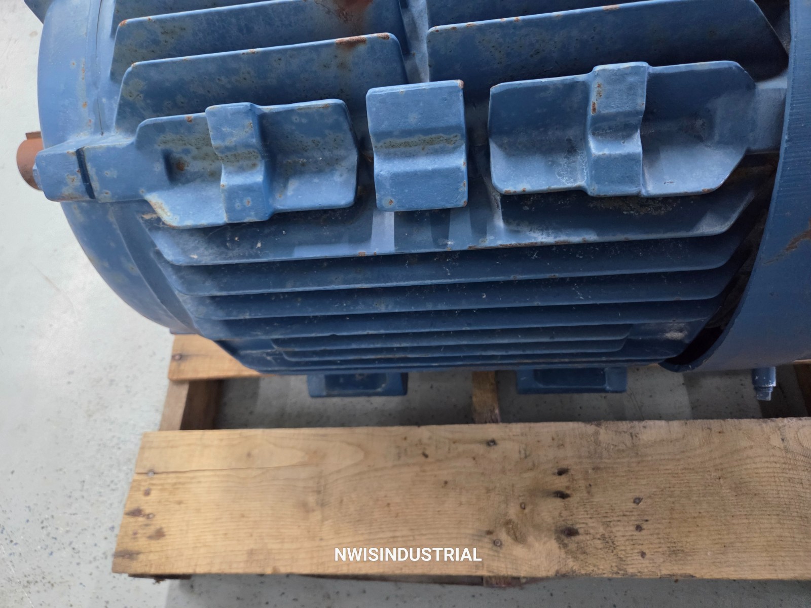 Siemens RGZEESD 40HP AC Motor 1780 RPM, 3PH, 460V, 324T, TEFC, 60HZ
