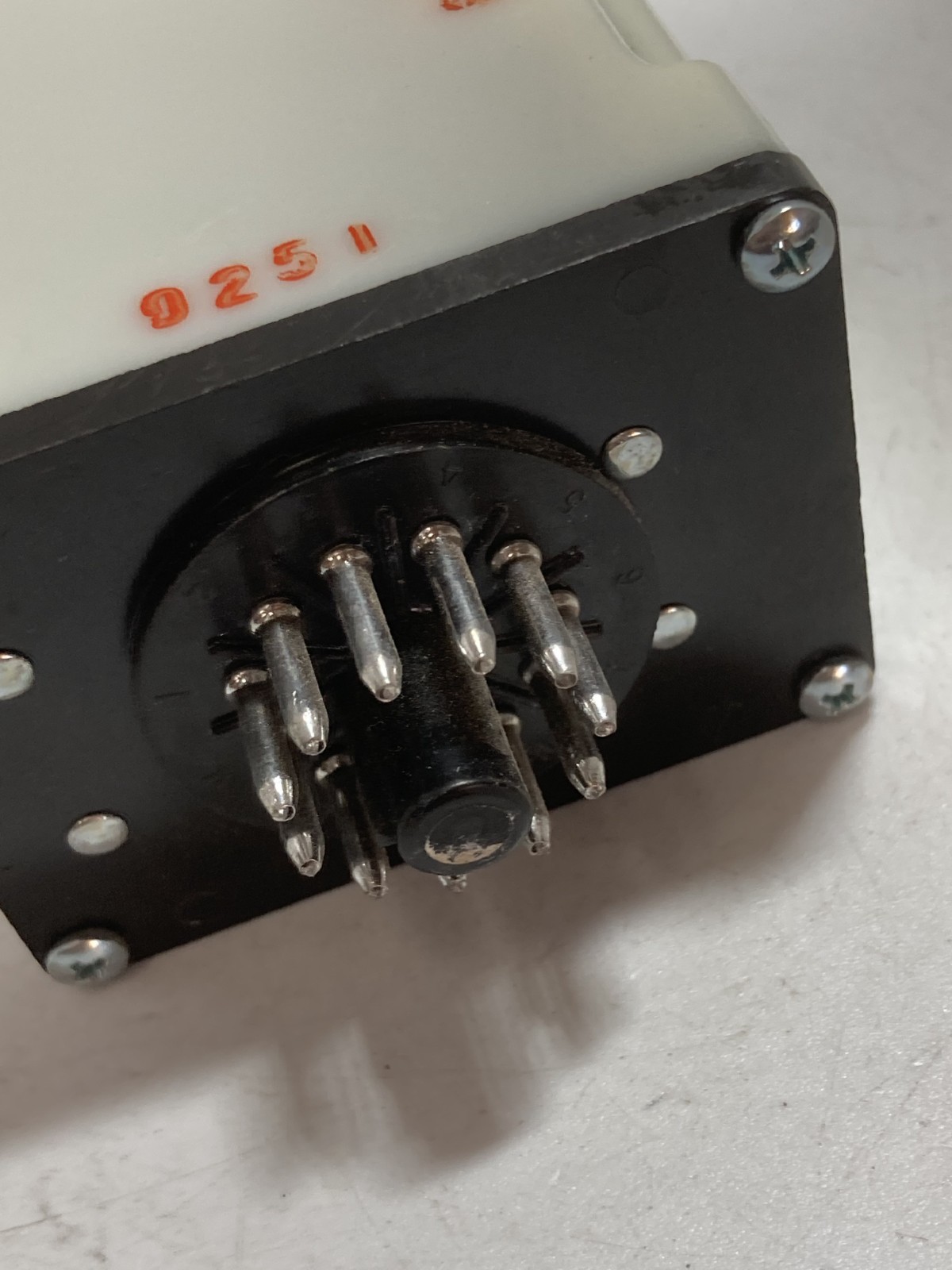 TYCO CB-1024B-78 TIME DELAY RELAY 1.8-180 SEC 10A 240VAC RESISTIVE 11 PINS