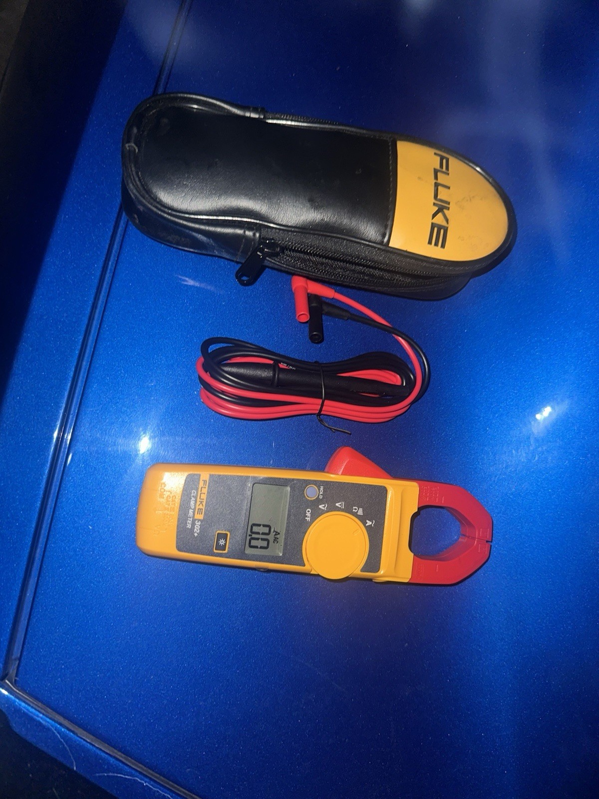 Fluke 302+ AC400A Clamp Meter Tester AC/DC Volt Amp Multimeter /-50
