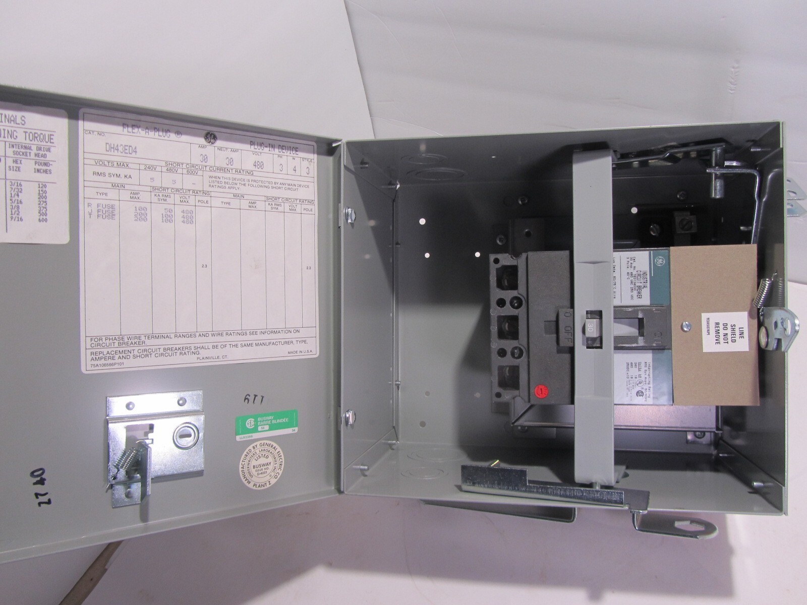 GE DH43ED4 Flex A Power Busway Plug 460 Volt 30 Amps 3 Phase Style 3