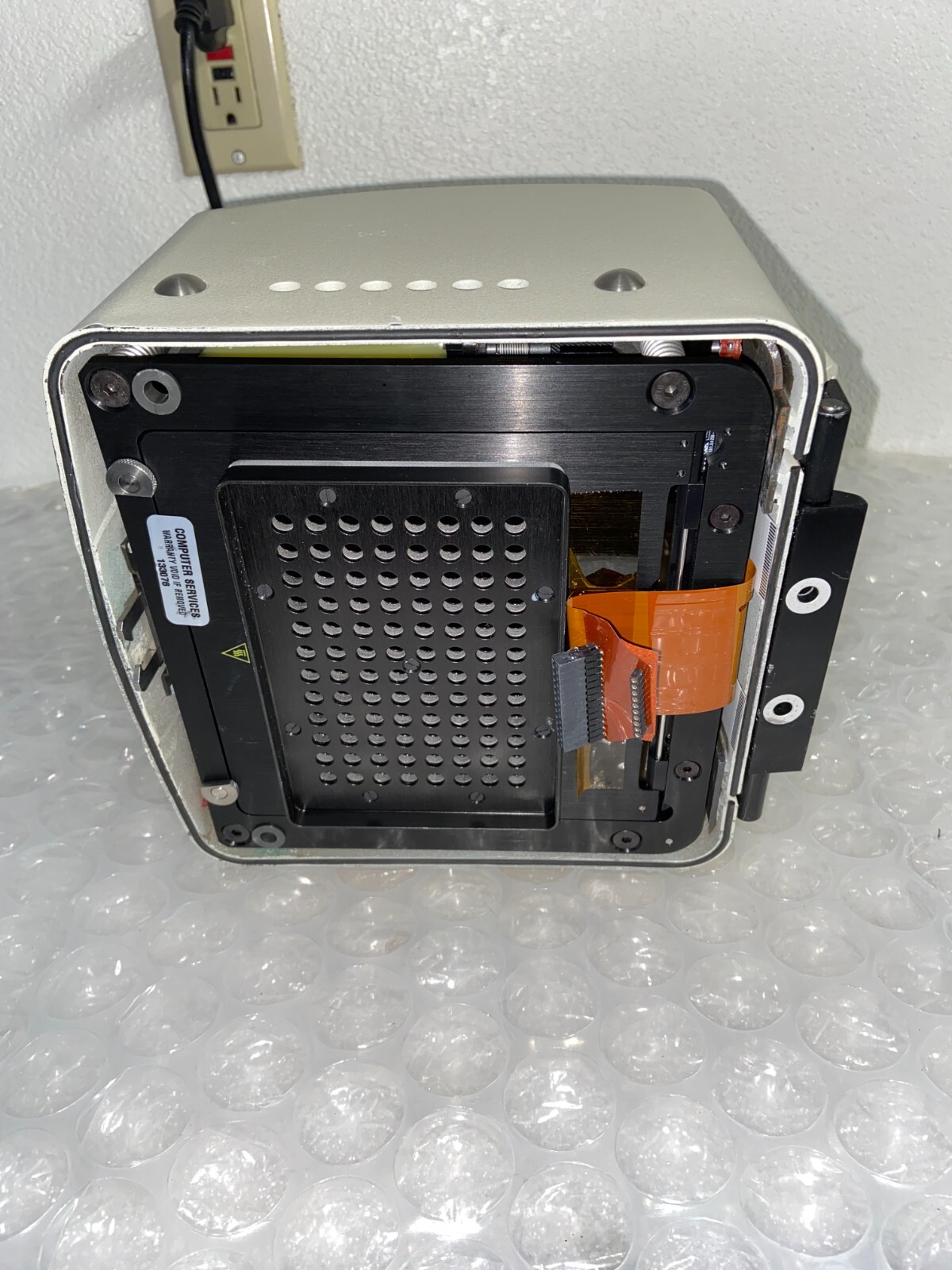 Bio-Rad / MJ Research Chromo4 Real-Time PCR Detector CFD3240 for PTC-200 – Used