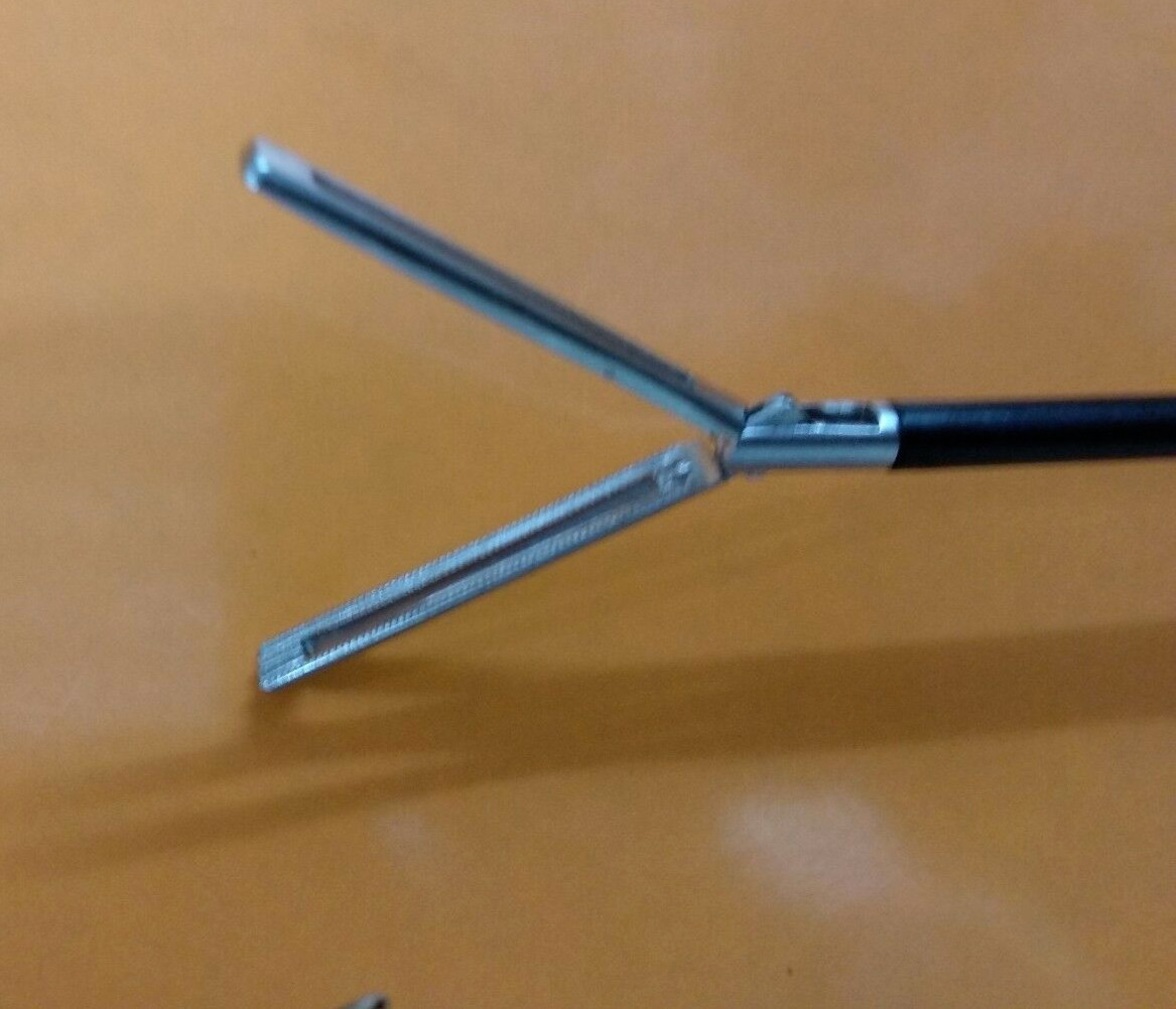 Laparoscopic Mid Hollow Bowel Grasping Forceps Insert Instruments 5 mm New ITM