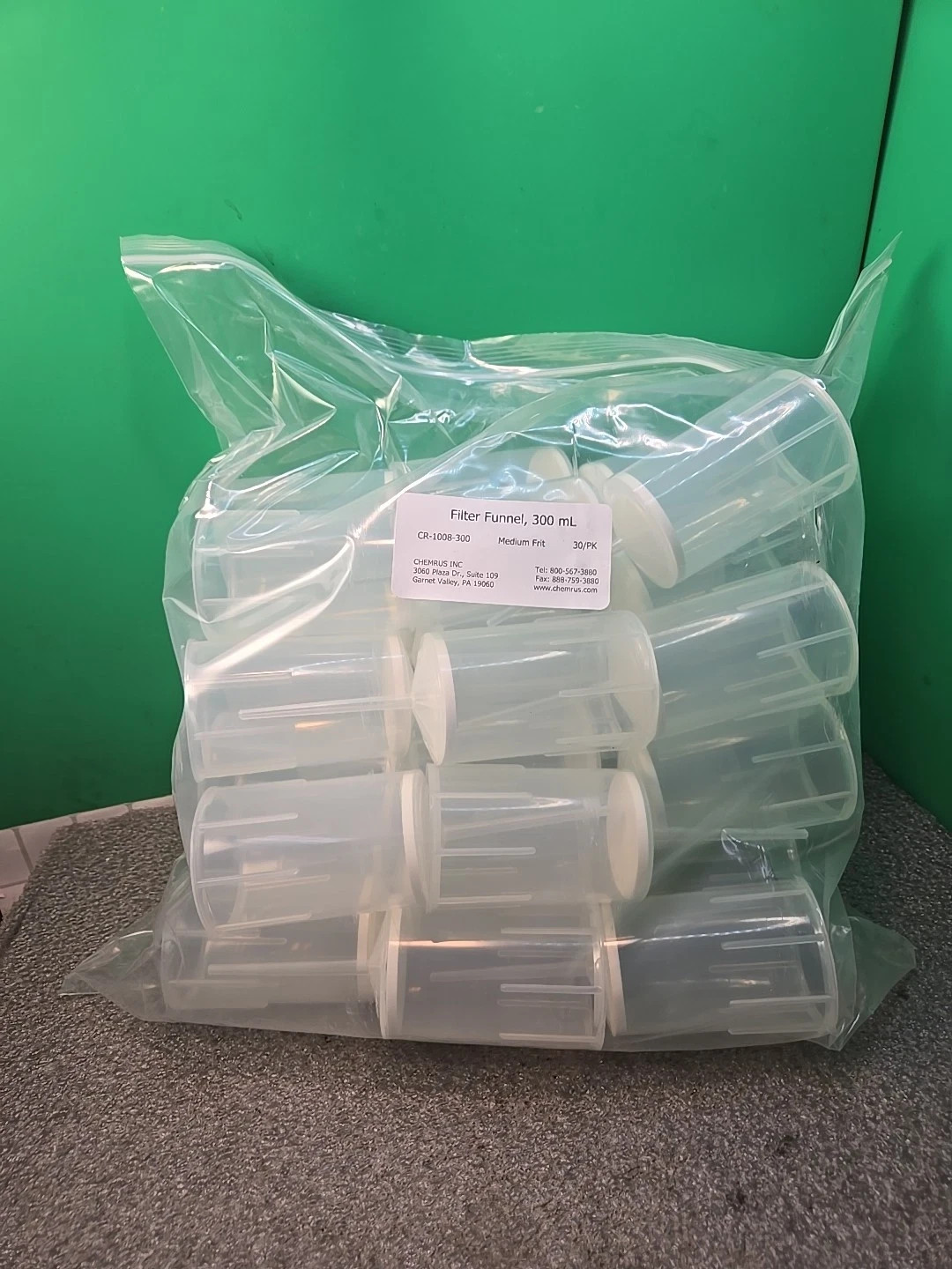 30 Chemrus 300mL Filter Funnels MEDIUM FRIT Cr-1008-300 Fisher