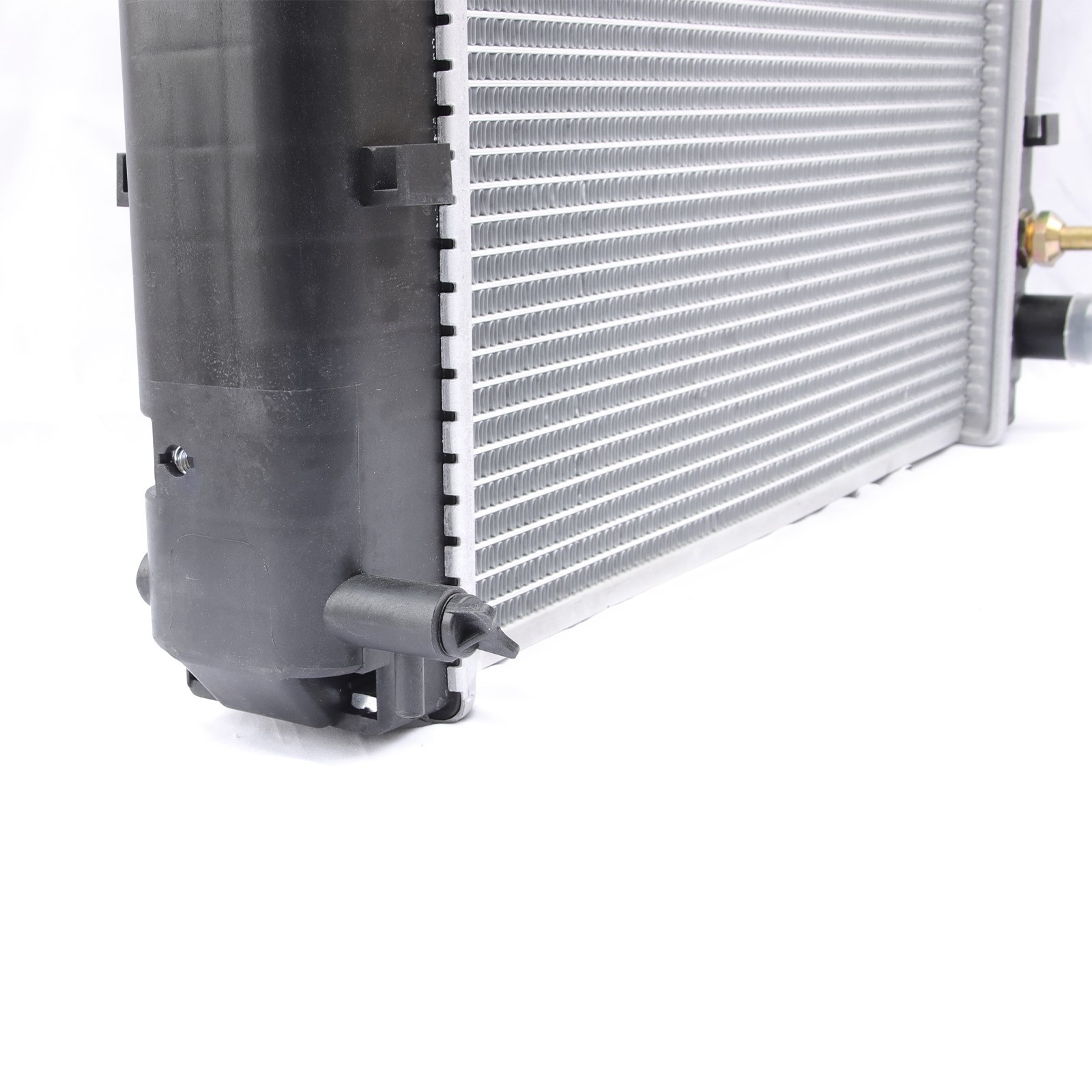 New Forklift 8FGCU20 8FGCU25 Radiator for Toyota Forklift TY16410-F1100-71