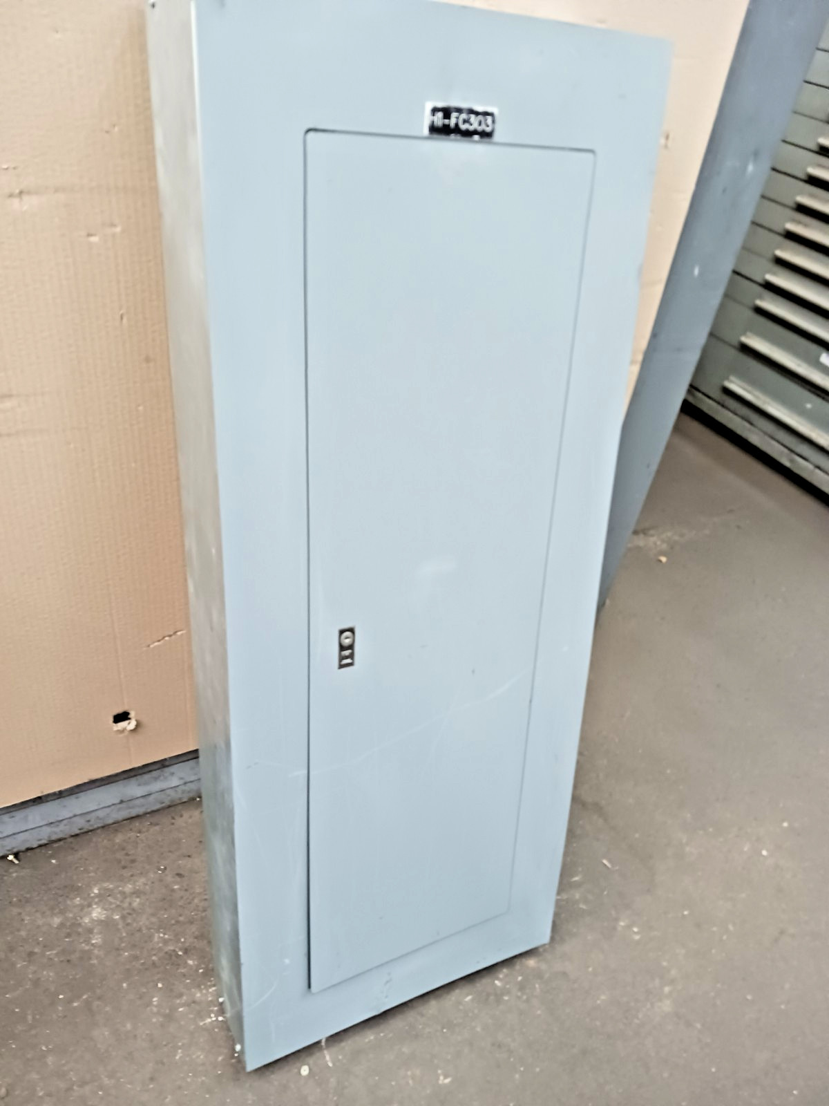 Square D 125 Amp Main Breaker Panelboard with 100 A Main NF442L1C 600Y 480 277 V