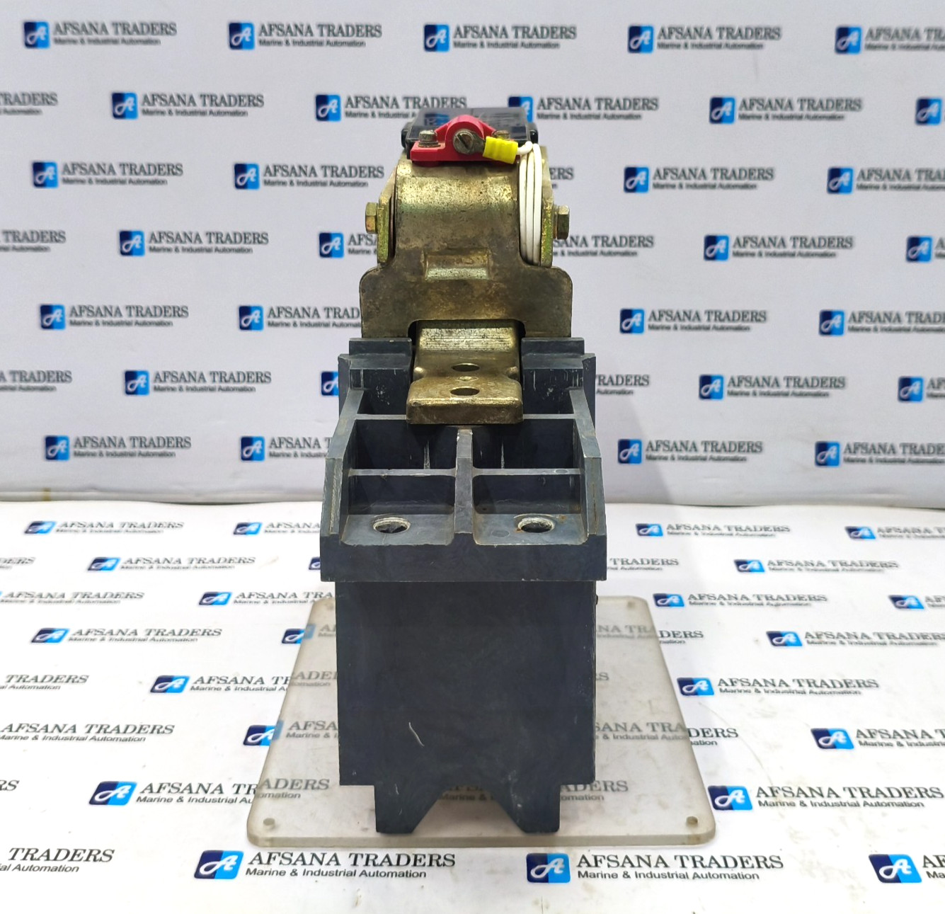 CUTLER-HAMMER TYPE DPM CONTACTOR 1250A 1000VDC 2120A07G13