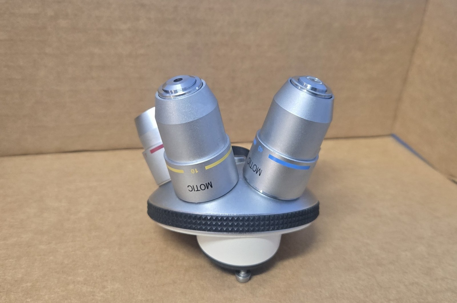 MOTIC MICROSCOPE OBJECTIVES LENS 4 X 10 X 40 X 100 X (INV06-BIND001B)