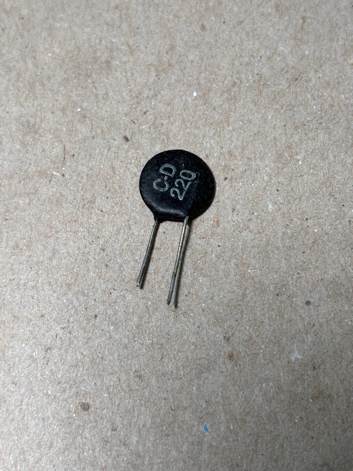 Vintage Cornell Dubilier Black Ceramic Disc Capacitor 220pF, 500V, CD,USA 220 pF