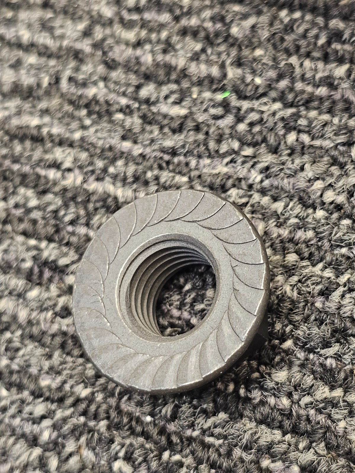 (QTY 25) Imperial 48330 Serrated Flange Nut 5/8″-11 Steel Phosphate & Oil Gr.8