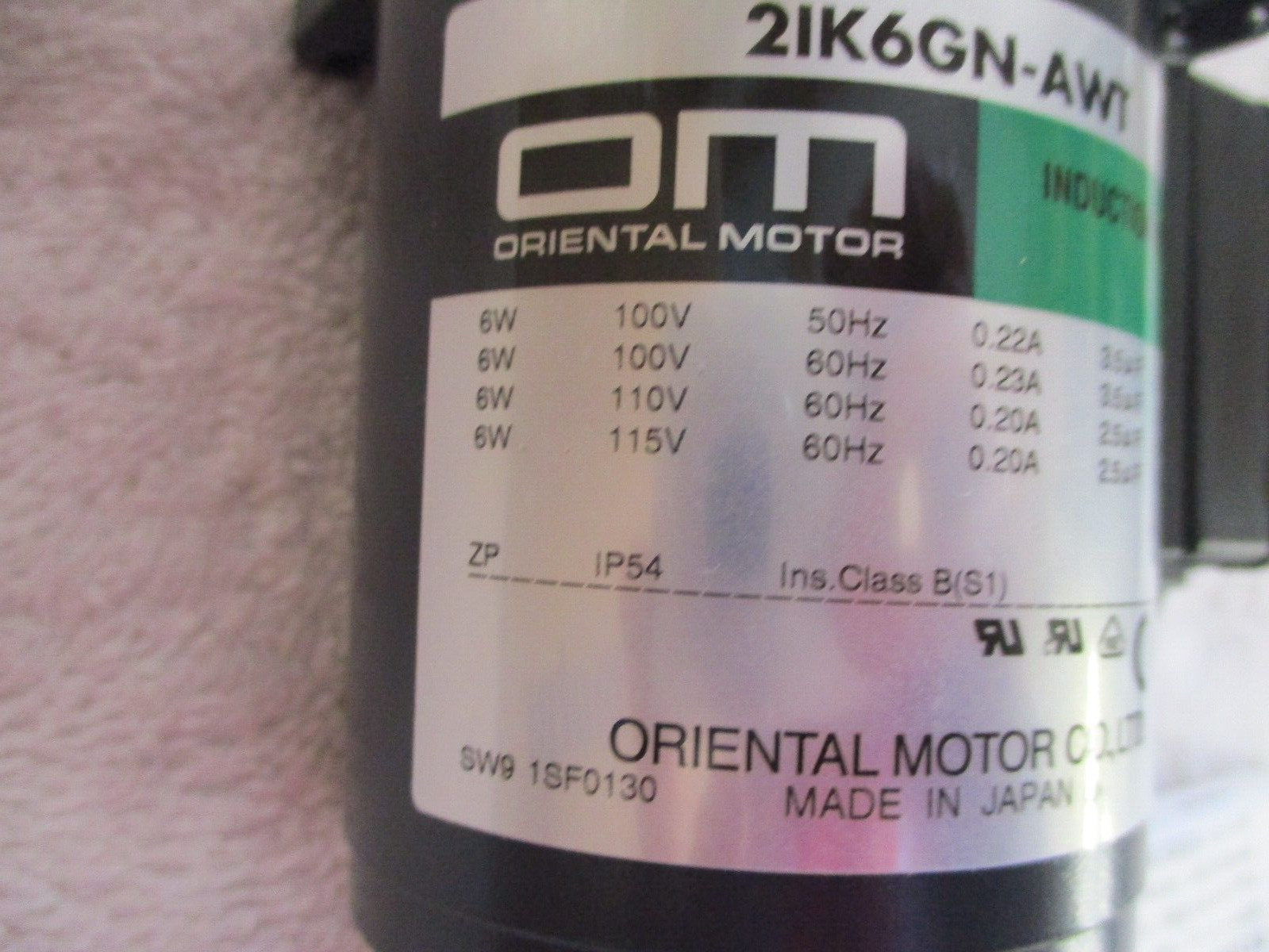 NIB Oriental Motor Induction Motor 2IK6GN-AWTU