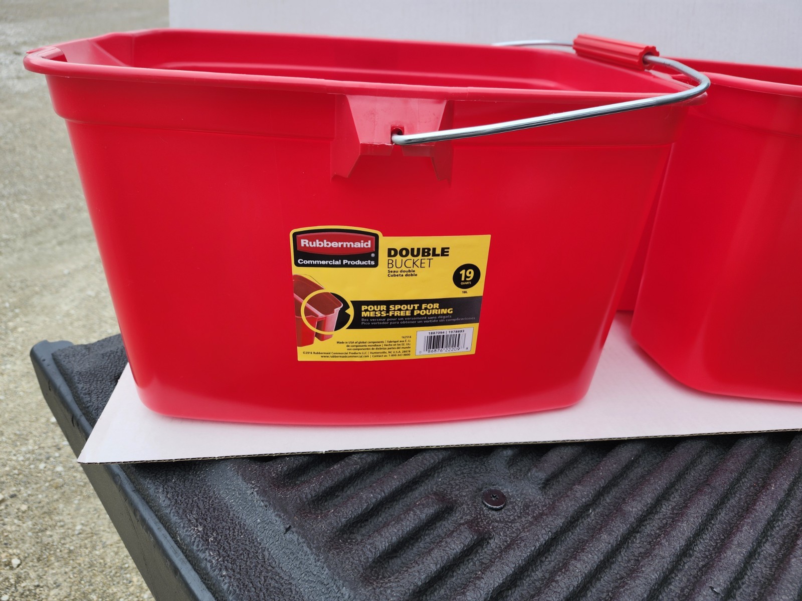 Rubbermaid Commercial Double Pail Bucket 19 Quart Cleaning Mop Tool RED LOT 2