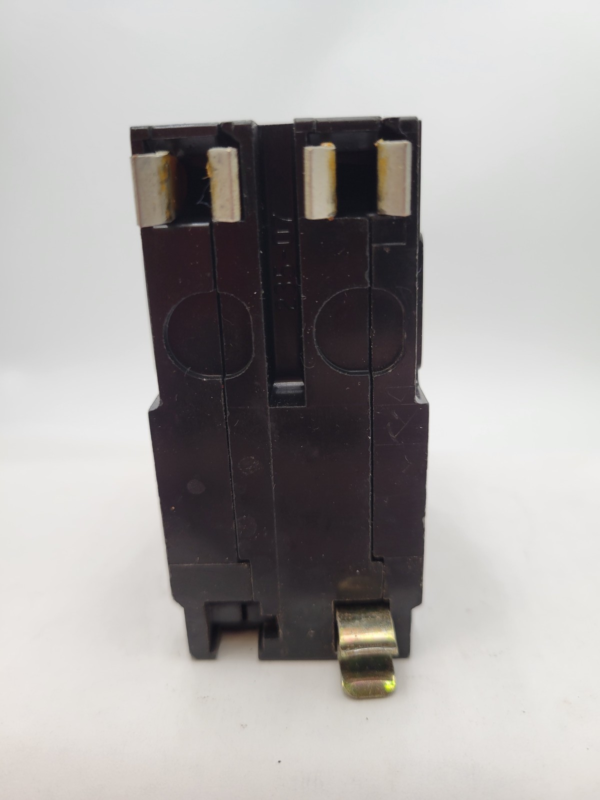 Square D QO230 Plug-In Circuit Breaker 30A 2P 120/240V 1PH Type QO