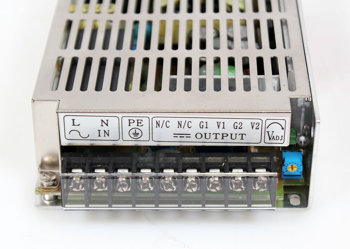 Traco Power TXL 060-0524DI DC Power Supply 5V/6A, 24V/2.2A, 100-240VAC Input