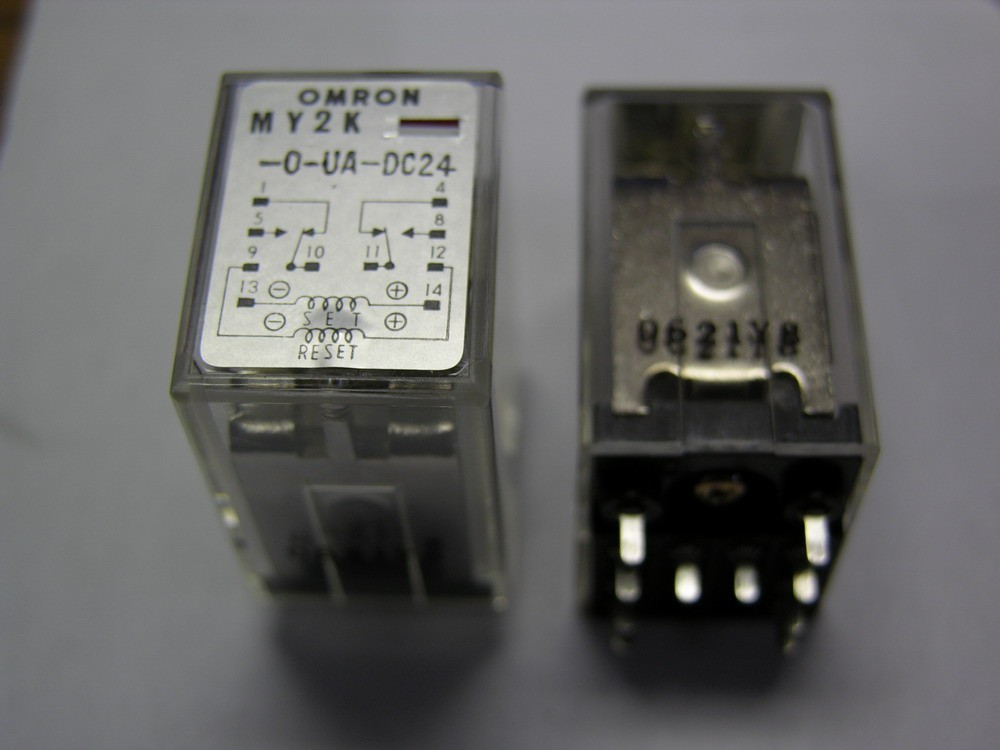 Omron MY2K-O-UA-DC24 24V Latching DPDT Relay PCB/Plug-In Mount