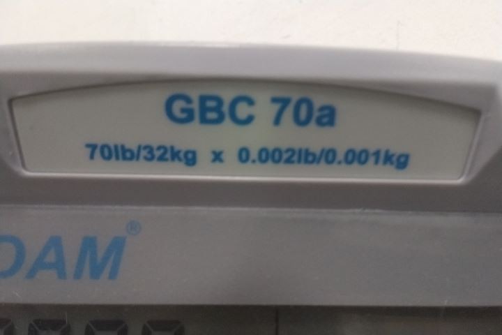Adam Equipment GBC 70a 70 Lb Capacity 100 to 240V Industrial Bench Scale