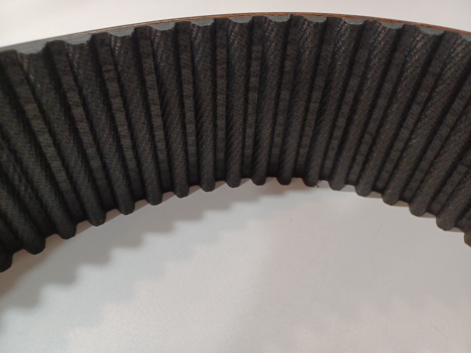 GATES POWERGRIP BELT GT4 1400-14MGT-85 BLOWER- SUPERCHARGER BELT. Free shipping.