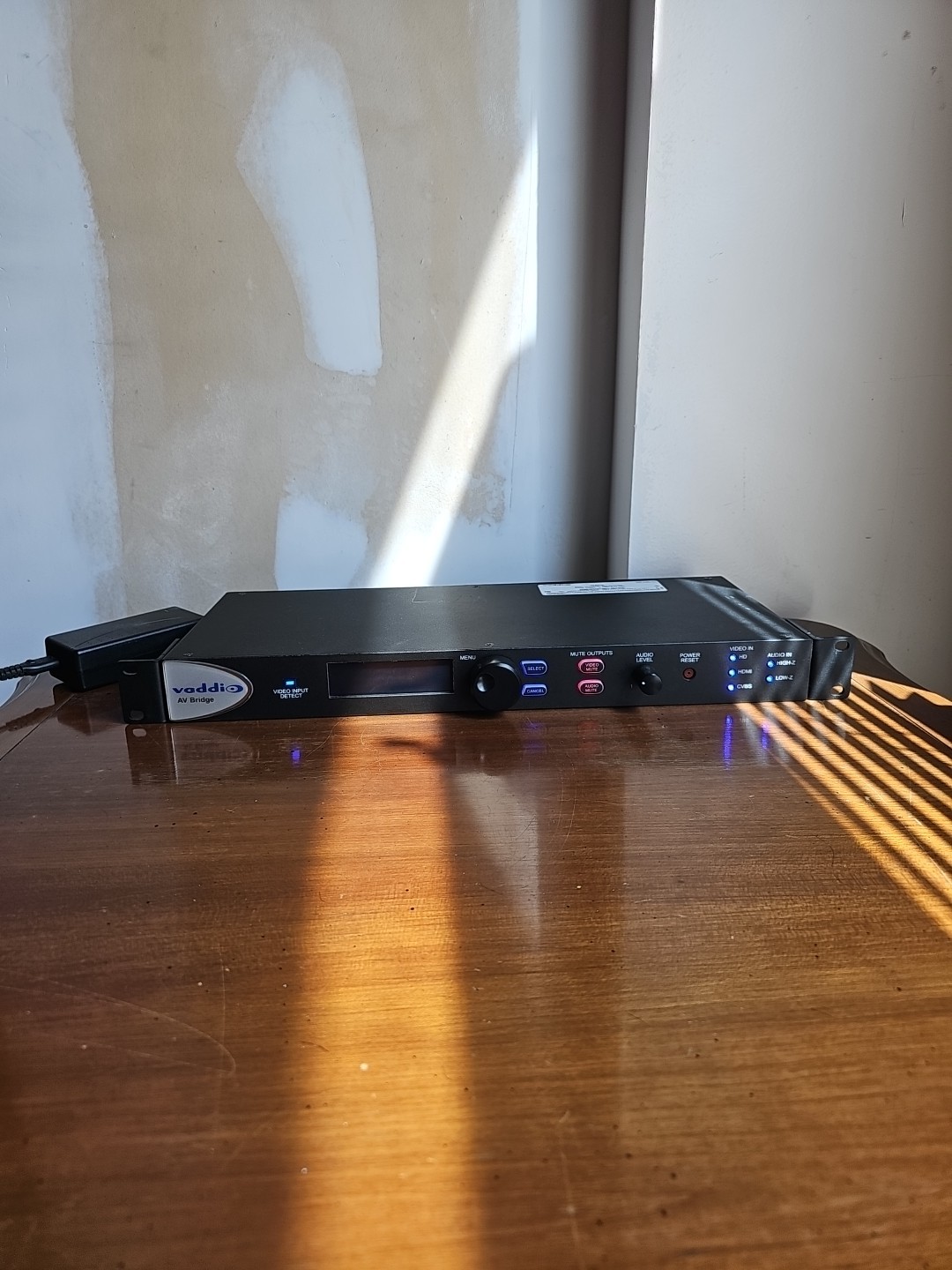 Vaddio AV Bridge Conference HDMI 998-8215-000 w Out/Power Adapter