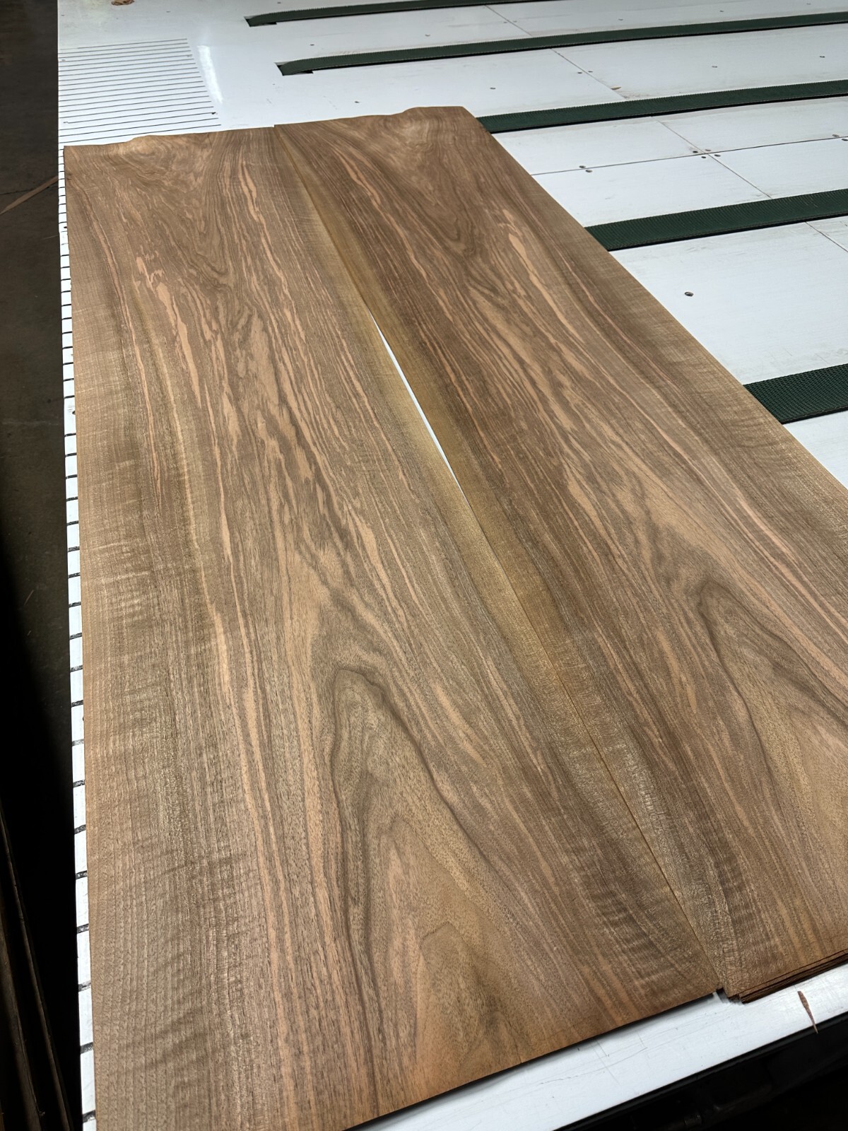 WIDE European Walnut Raw Wood Veneer 2 sheets 82» x 20» 331EE