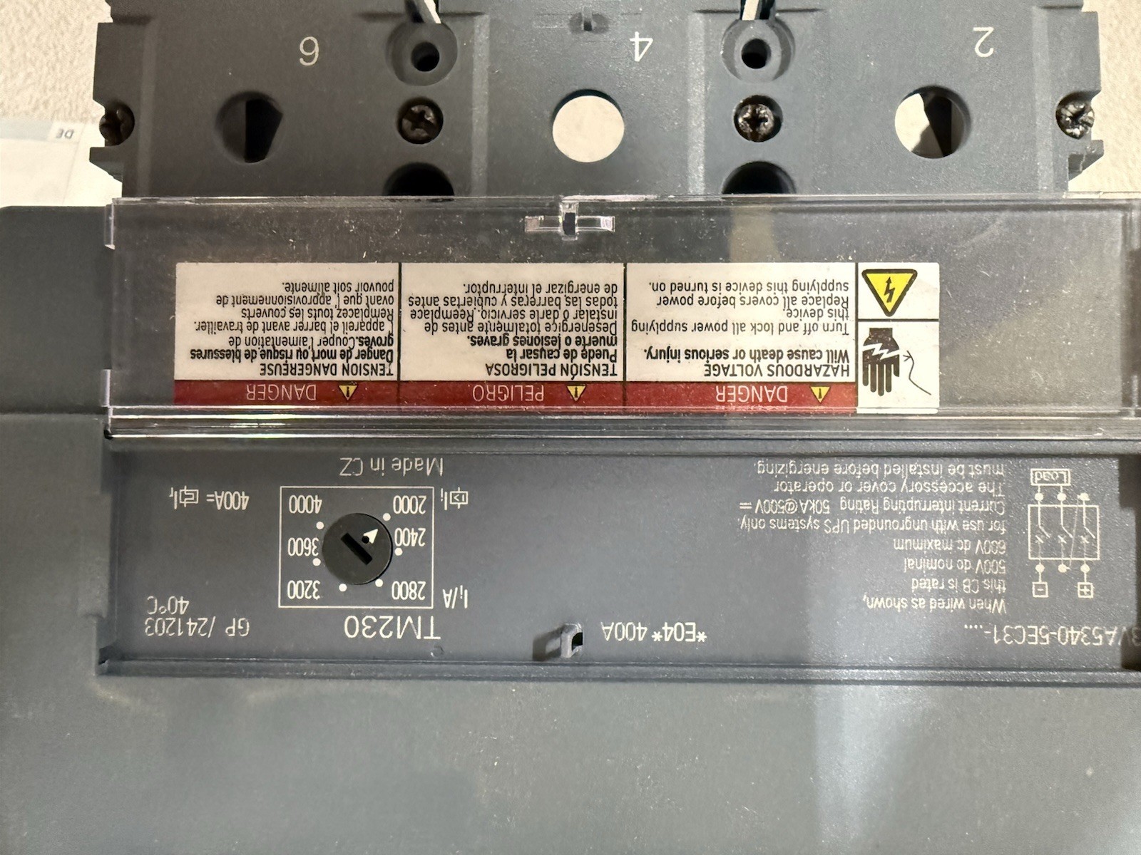 Siemens 3VA53 MBKVAM3400A Main Breaker Kit 400A 480V 3-Pole 3-Ph