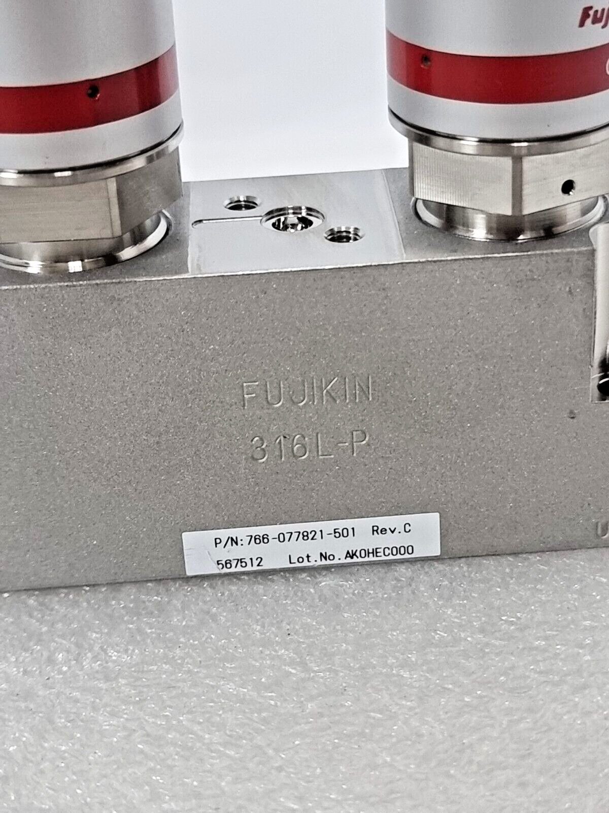 Lam 766-077821-501 Rev C Hybrid Diaphgram Valve,Fujikin 316L-P 0.5-0.6Mpa_,96670