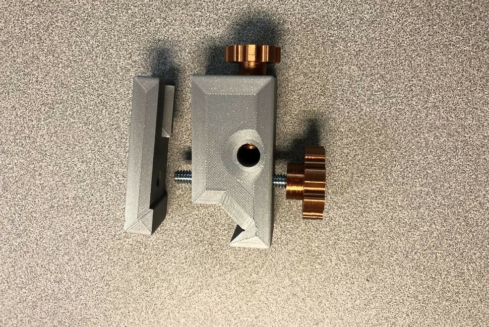 Clausing 5914 (5900 series) lathe carriage Dial Indicator Holder!(3d Print)