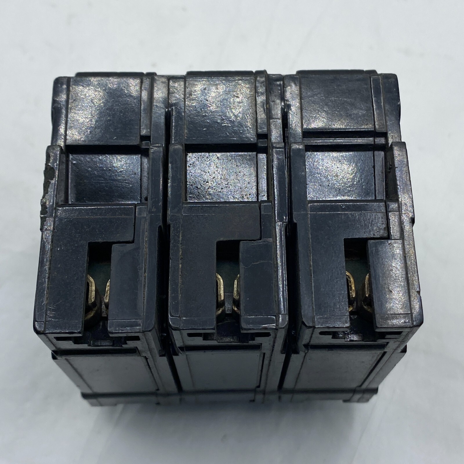 GENERAL ELECTRIC CIRCUIT BREAKER COMMON TRIP 20A 3 POLE 240V G645🔔