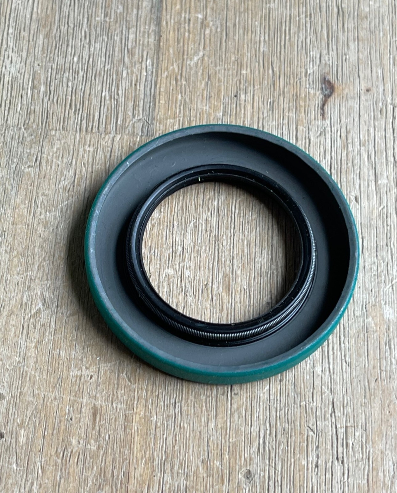 SKF 12458 OIL SEAL NEW