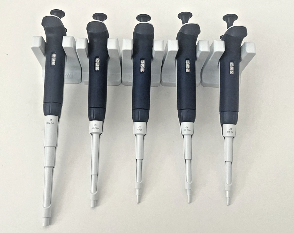 Rainin Pipet-Lite XLS LTS Lot of 5 L-2 L-10 L-20 L-200 L-1000 Pipettes Calibrate