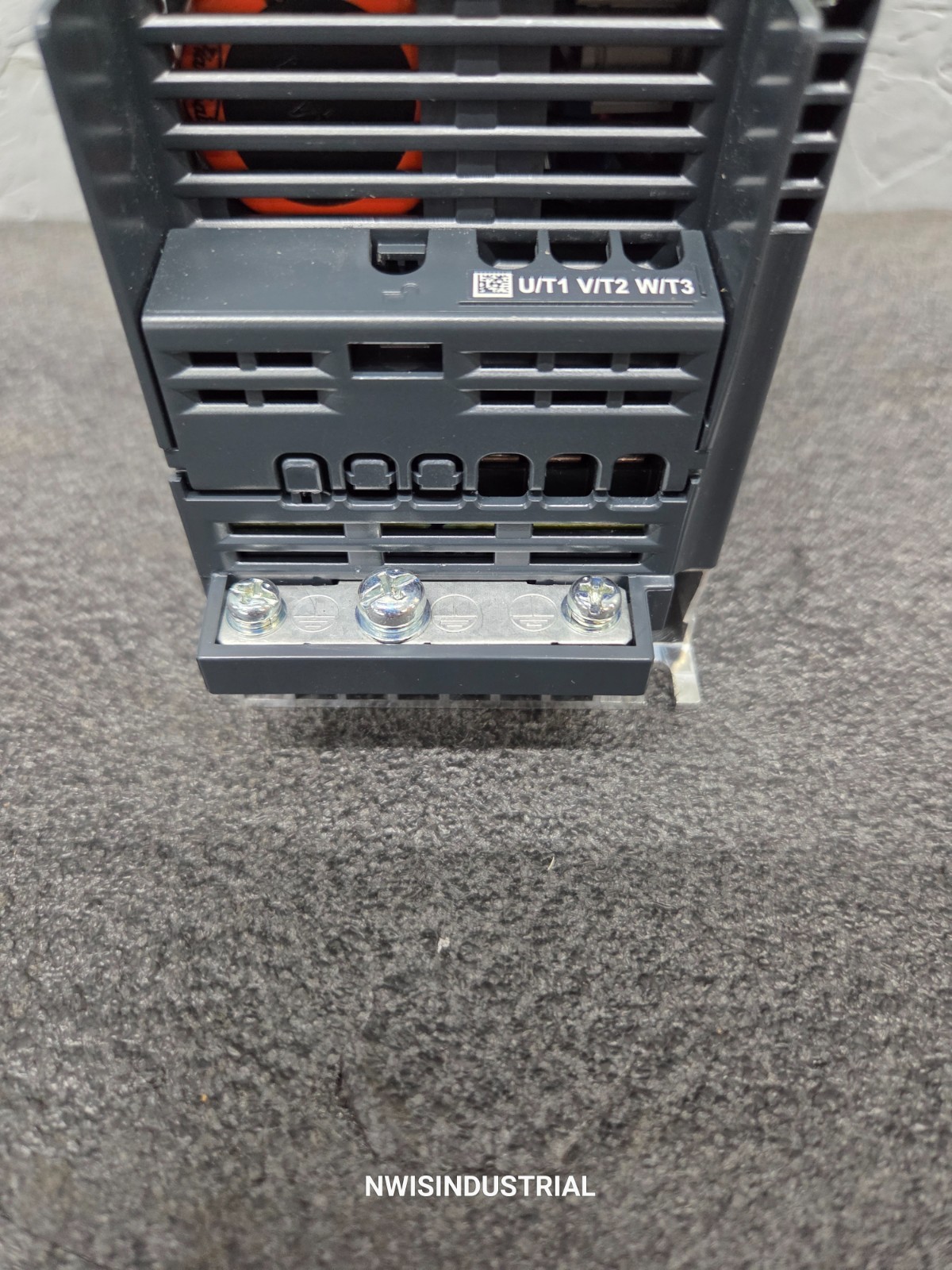 SCHNEIDER ATV12H037M2 VFD AC Motor Drive, 0.5 HP, 200-240V, 1PH in 3PH out