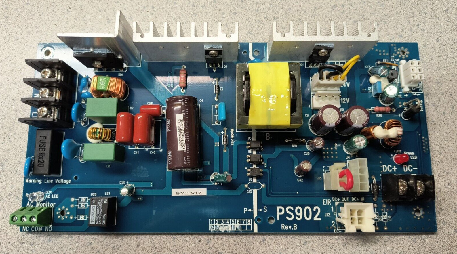 Schlage Allegion PS902 12/24 vdc Camera Door Control 2 Amp Power Supply Board