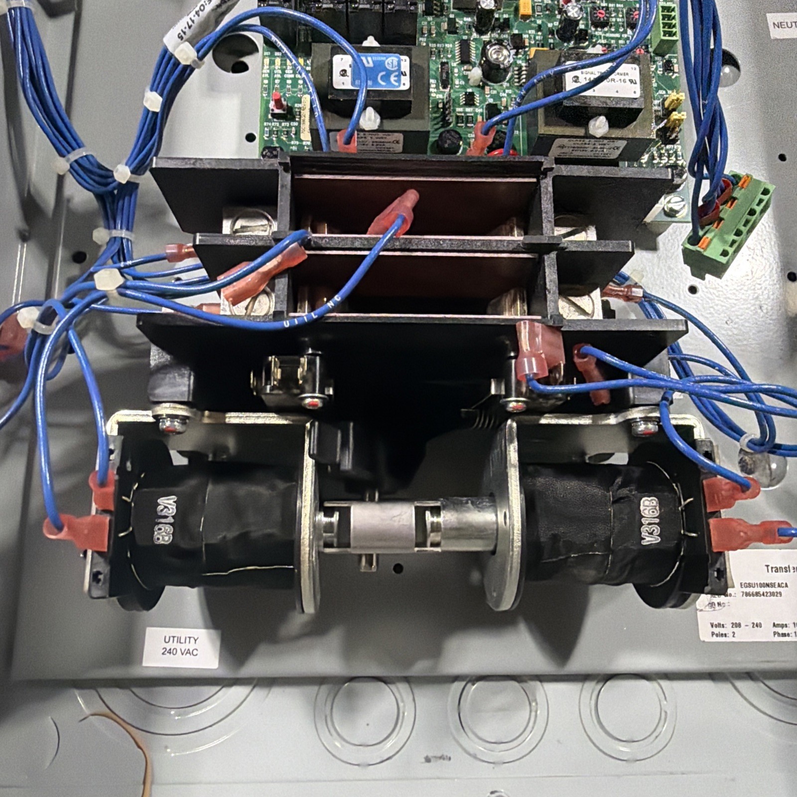 EATON EGSU100NSEACA Automatic Transfer Switch Used Working Takeout See Pics