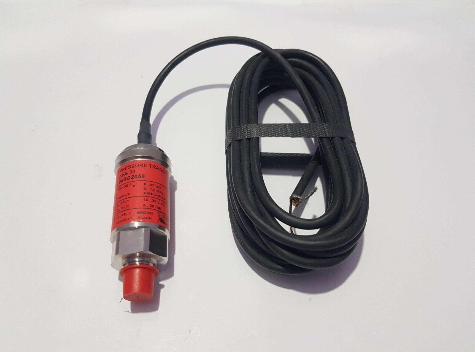 DANFOSS AKS 33 060G2058 PRESSURE TRANSMITTER