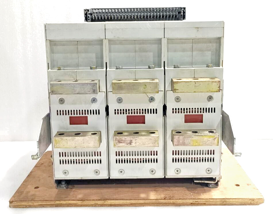 ABB SACE Emax E3N32 3200A CIRCUIT BREAKER 220-240V 50/60Hz 3 POLES NEW