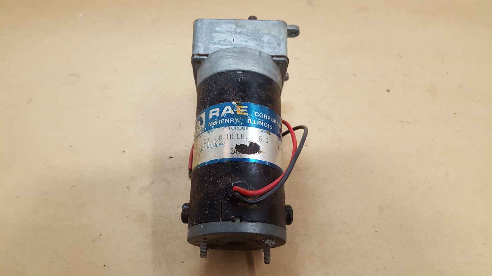 6VOLT, 129RPM, 8 LB TORQUE 5.6AMP, RAE CORPORATION MOTOR
