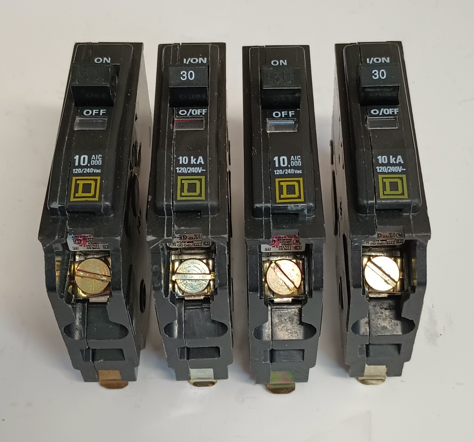 Square D QO130 30 A Circuit Breaker