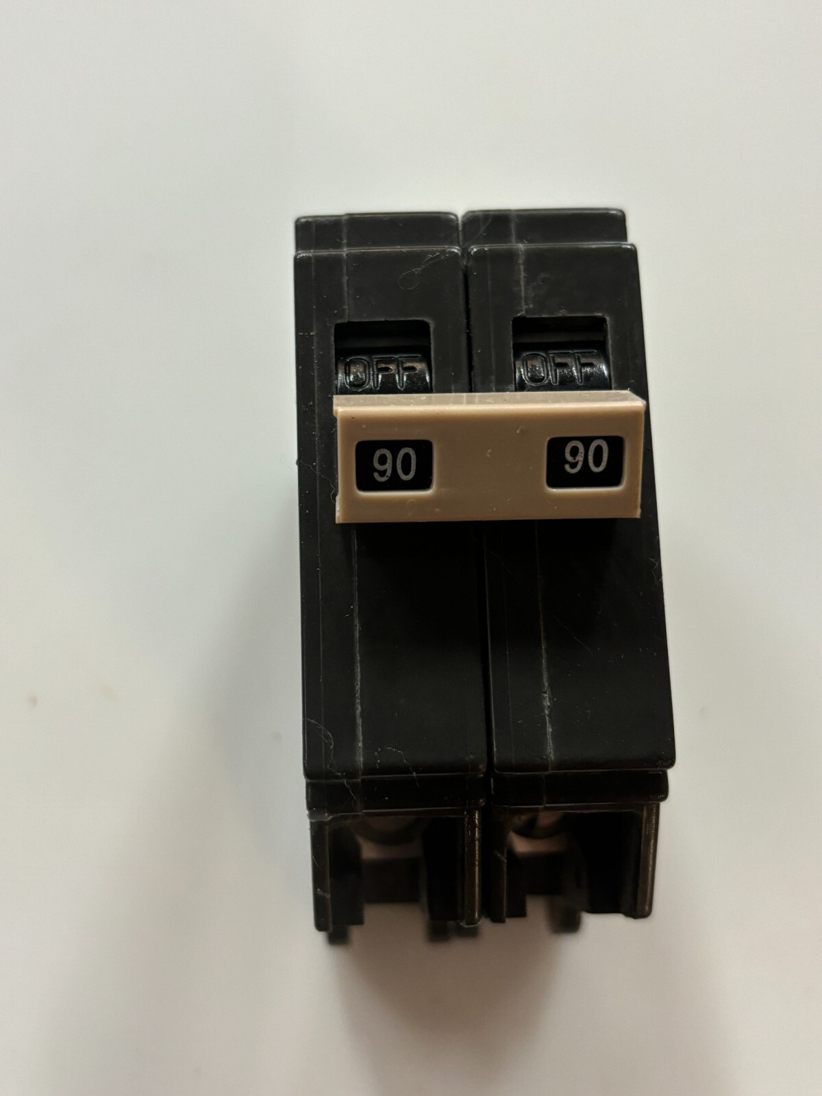 Cutler Hammer CH290 90 Amp 120/240 Circuit Breaker