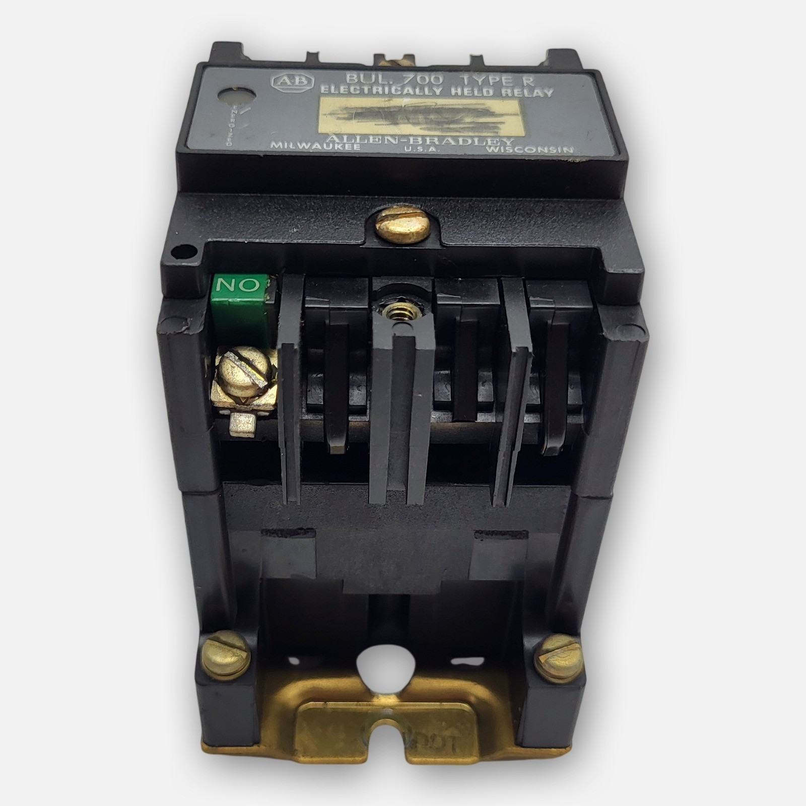 ALLEN BRADLEY 700-R000A1 /B ELECTRICALLY HELD RELAY W/ 77AB86 COIL 115-120V