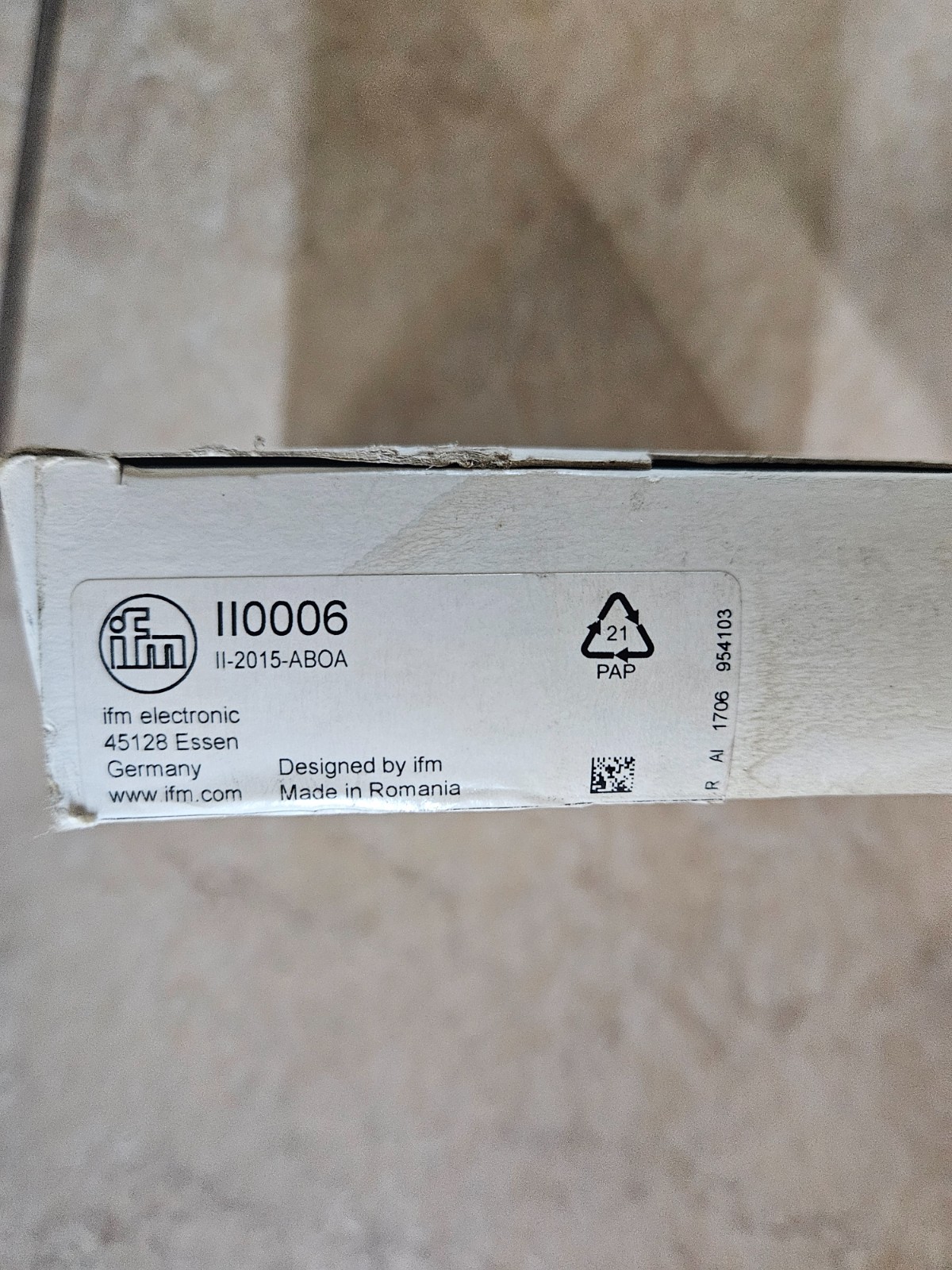 IFM II0006 II-2015-ABOA Proximity Sensor New