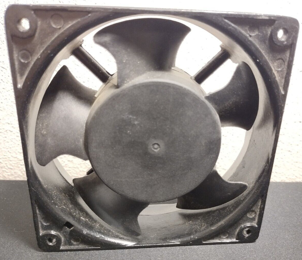 Dayton 100 CFM Model 4C653A Axial Fan & Cool Master SickleFlow Fan Lot (UNTESTED