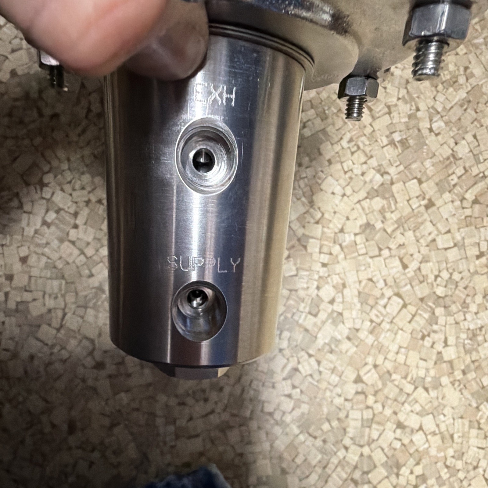 Sigma Valves HLR 20HM24 10,000 PSI Never used!!!