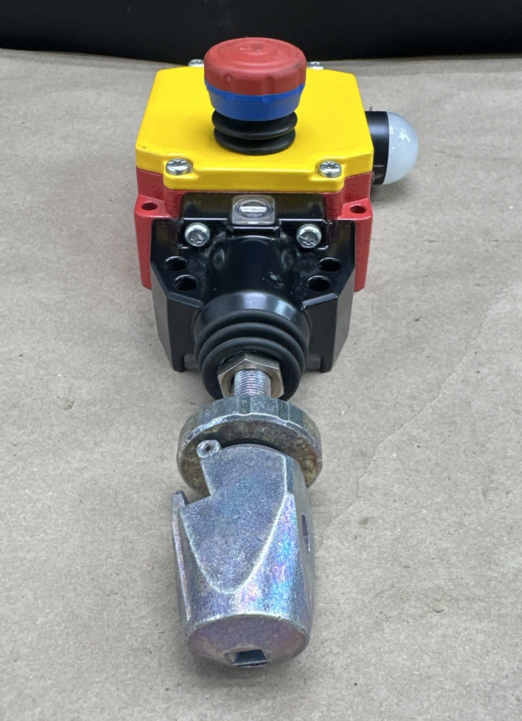 Banner RP-RM83F-38LTE Rope Pull with Emergency Stop 10415 – NEW NO BOX SURPLUS